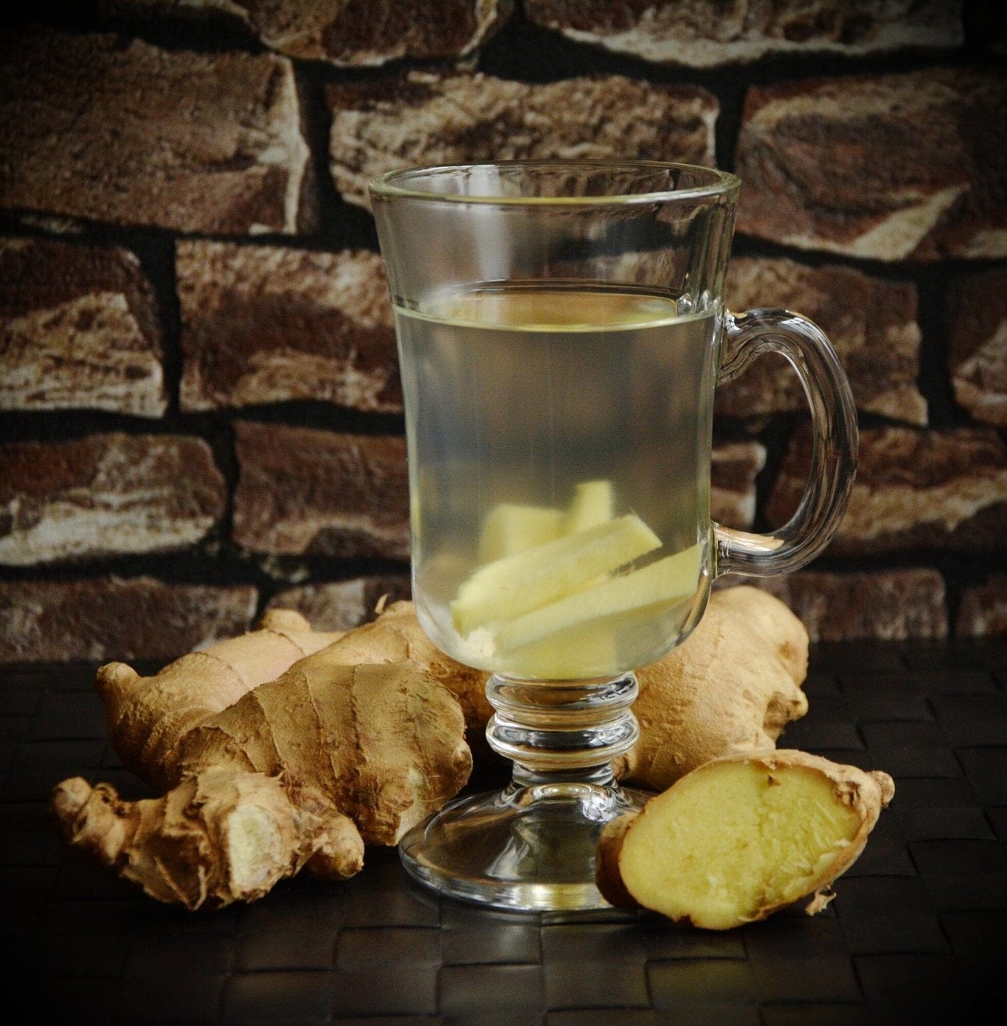 Ginger Infusions: Exploring Unique Flavor Combinations from Immune-Schein Tea Haus